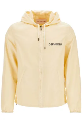 beige hooded windbreaker in logoed polyamide 6V3CI3486FN BURRO/NERO